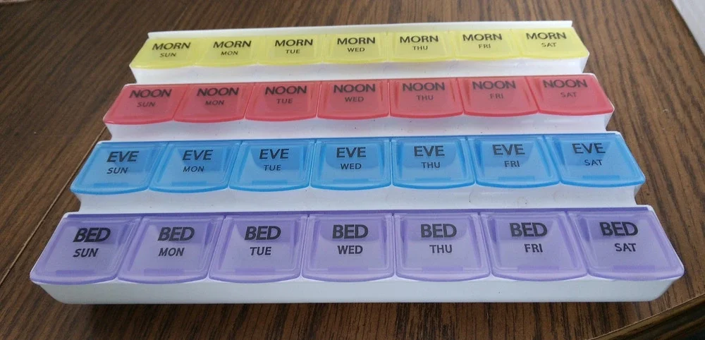 7 day pill organizer 4 times a day White With Multicolor Lids